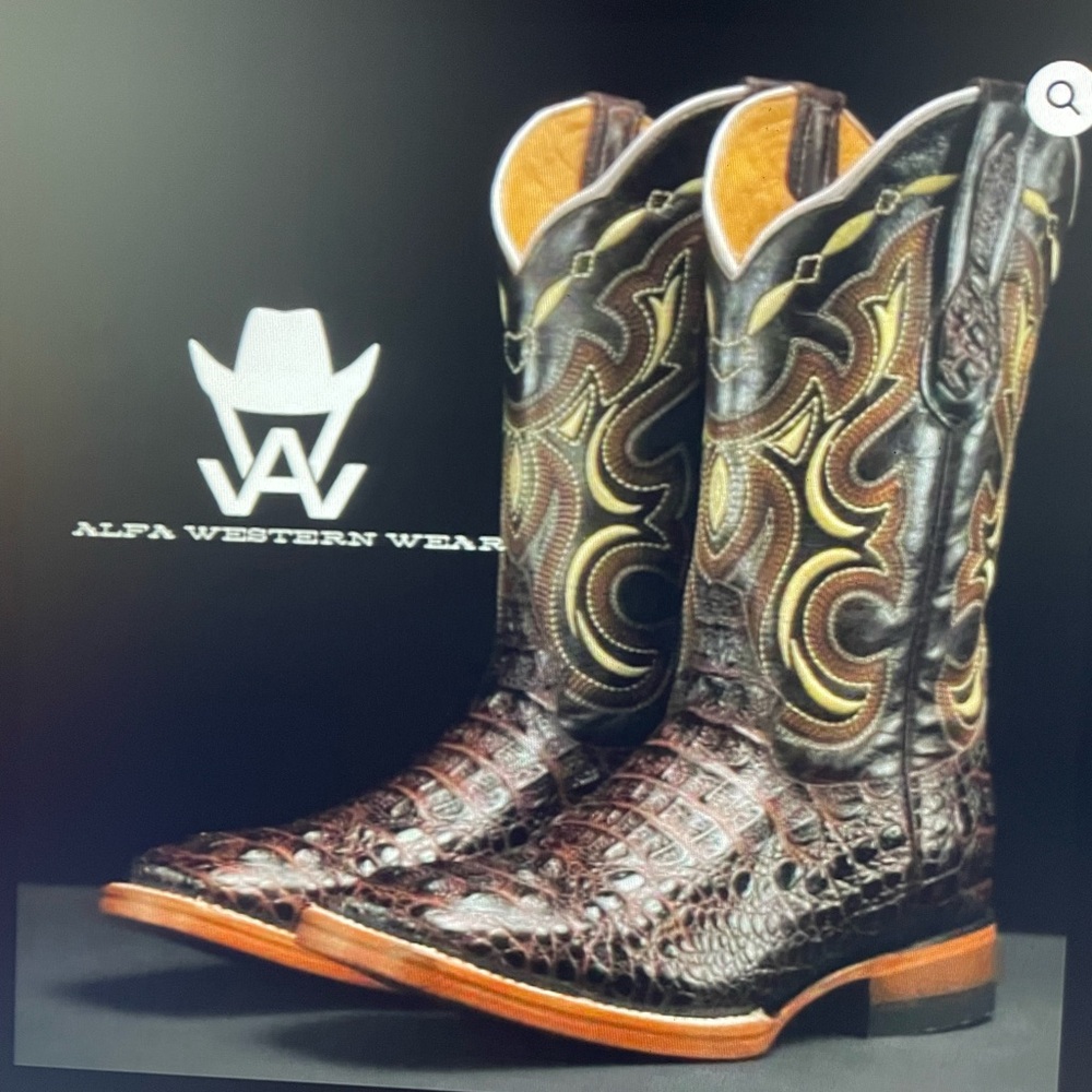 Alfa Brown Caiman Neck Square Toe Size 8 Cowboy Boots Color Brown. Hand Crafted